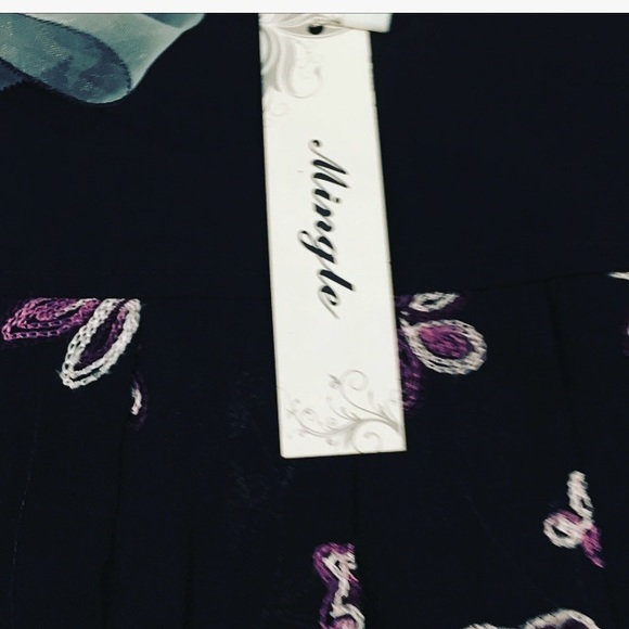 NWT🌸Mingle Pleated Black Skirt W/Embriodery Small - Picture 8 of 8